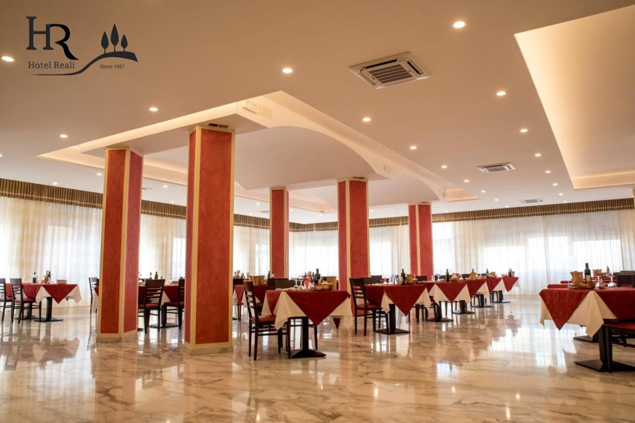 Hotel Reali Chianciano Terme Εξωτερικό φωτογραφία