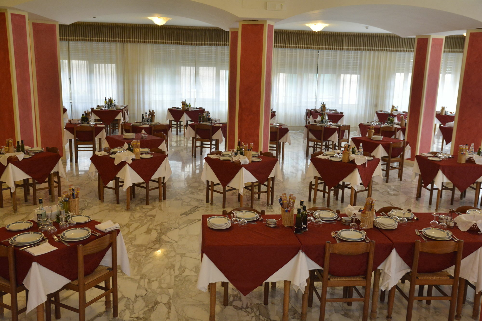 Hotel Reali Chianciano Terme Εξωτερικό φωτογραφία